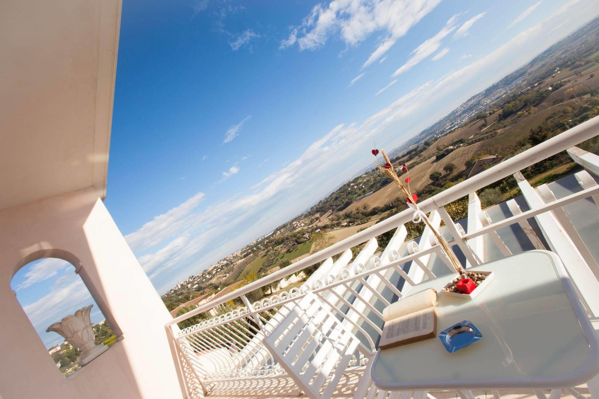 Residence Belohorizonte Macerata Exterior foto
