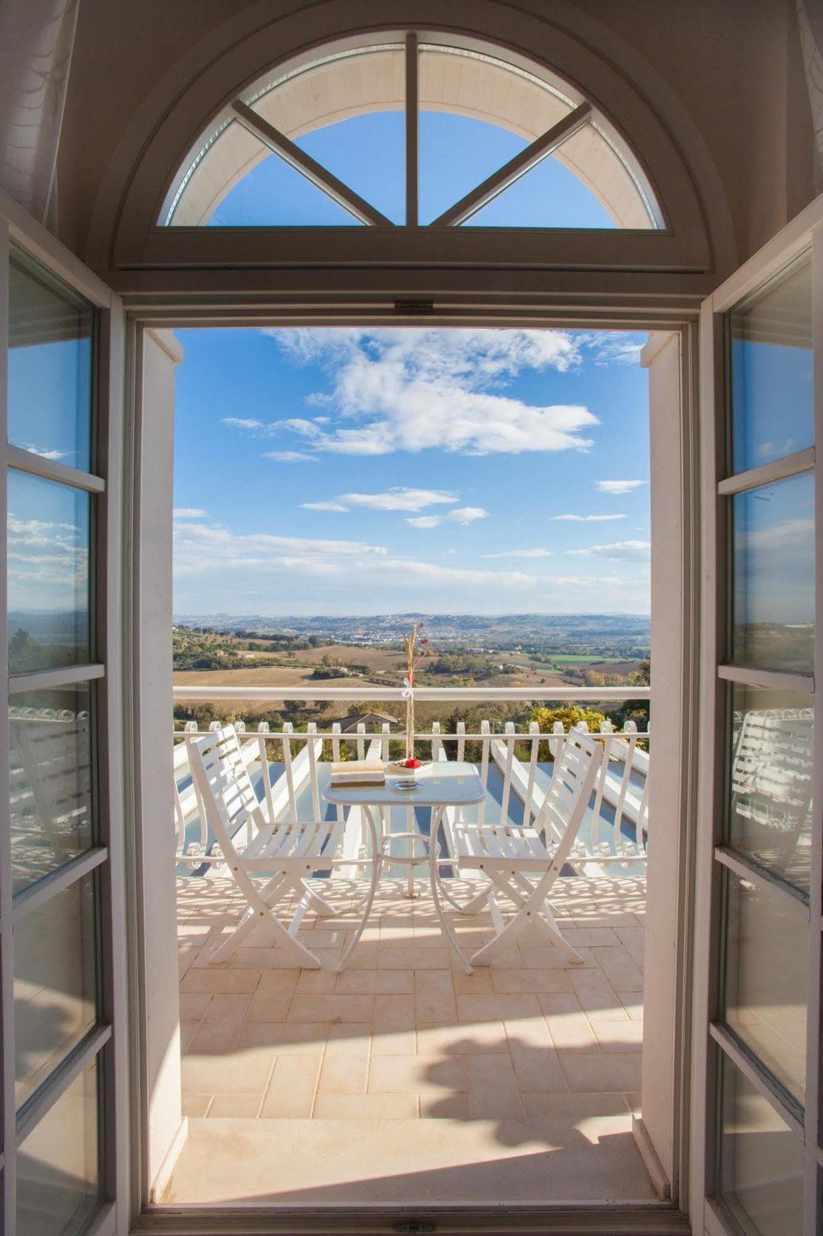 Residence Belohorizonte Macerata Exterior foto